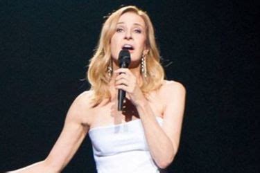 video celine dion chante faux
